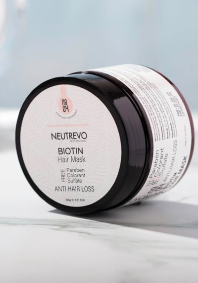 Neutrevo Professional No:4 Biotin Serisi Dökülme Karşıtı Saç Bakım Maskesi 300 Ml