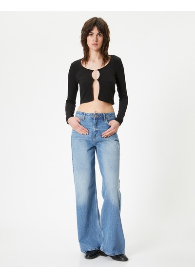 Koton Crop Hırka Bisiklet Yaka Metal Aksesuarlı Siyah 4sak80266ek Siyah