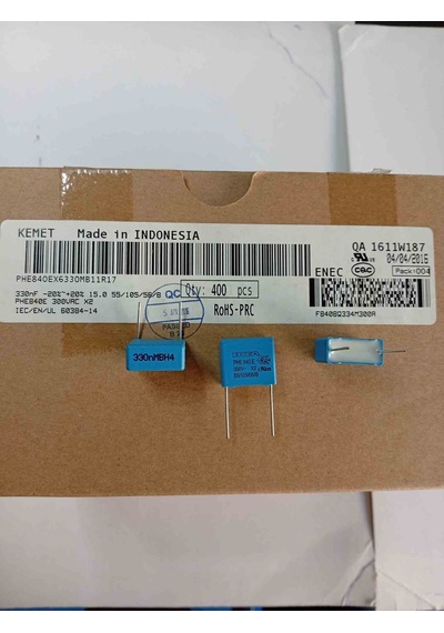 Phe840ex6330mb11r17 330nf 300vac 15 0.2 Kemet Polyester Kondansatör 9 Adet