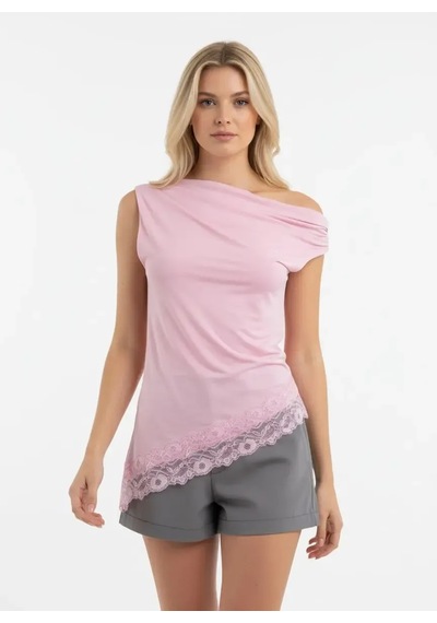 Kadın Kayık Yaka Asimetrik Kesim Dantel Detay Tasarım Slim Fit Modal Bluz 26001 Pembe