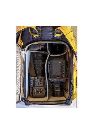 Leofoto All-in-one Travel & Outdoor Camera Backpack With Large Insert Black, 35l