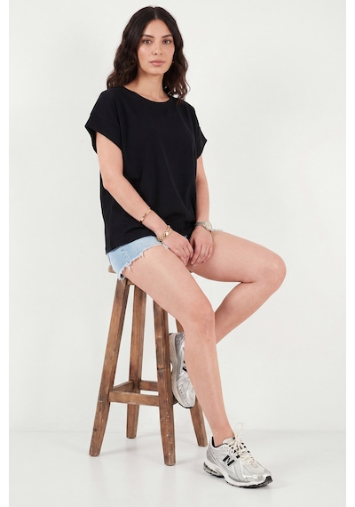 Lela Pamuklu Rahat Kalıp Bisiklet Yaka T Shirt Bayan T Shirt 5866955 Siyah