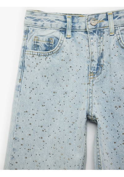 Koton Pamuklu Zımba Detaylı Loose Fit Geniş Paça Denim Pantolon Lıght Indıgo 6skg40084ad Açık Mavi Koton Pamuklu Zımba Detaylı Loose Fit Geniş Paça Denim Pantolon Lıght Indıgo 6skg40084ad Açık Mavi
