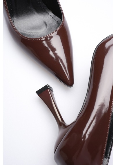 Esatsani Kahverengi Rugan Sivri Burun Trax Stiletto 9 Cm Topuk Kadın Ayakkabı Kahverengi Esatsani Kahverengi Rugan Sivri Burun Trax Stiletto 9 Cm Topuk Kadın Ayakkabı Kahverengi