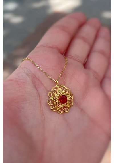 Gümüş Kırmızı Taşlı Telkari Model Kolye Altın