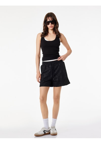 Koton Slim Fit Beli Bağcıklı Cepli Simli Mini Şort Siyah 6sal40139ık