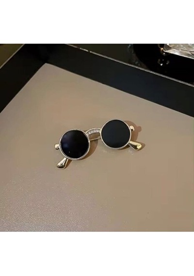 Gold Minimal Güneş Gözlüğü Broş Siyah