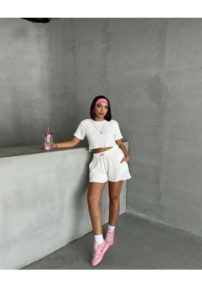 Rahat Fit Dokulu Şortlu Takım Pembe