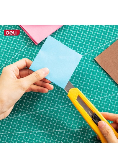 Delı Profesyonel Plastik Gövdeli Kırılabilir Maket Bıçağı 18mm Sk5 Sarı Kendinden Kilitli