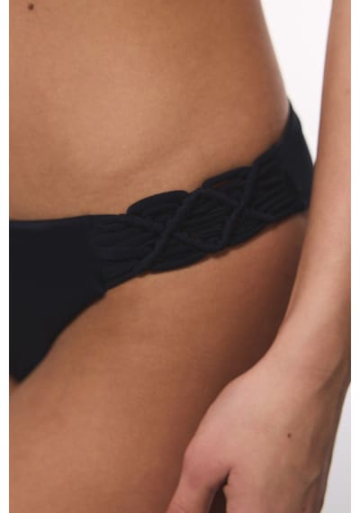 Penti Siyah Macrame Düşük Bel Bikini Altı