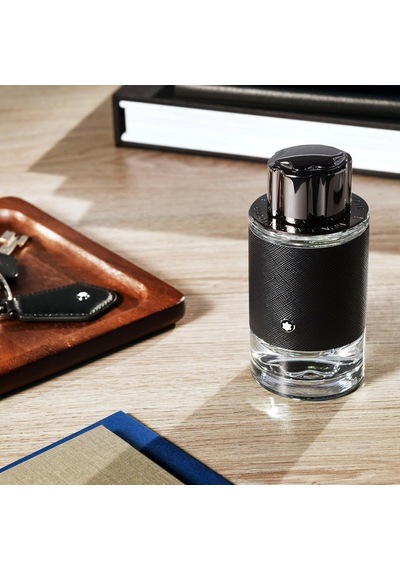 Montblanc Explorer Edp 100 Ml Erkek Parfüm Seti + Duş Jeli 100 Ml + Edp 7,5 Ml, 3386460154932 Amber