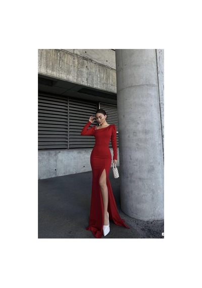 Lior Design Kadın Şık Model Kayık Yaka Taş Detaylı Uzun Kollu Abiye Elbise Kırmızı