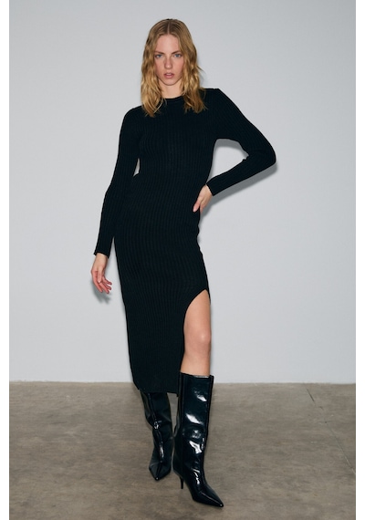 Grımelange Soreya Kadın Yuvarlak Yaka Çizgi Desenli Yırtmaçlı Slim Fit Triko Siyah Elbise Siyah