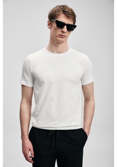Lufian Pablo Modern Grafik T- Shirt Kırık Beyaz Kırık Beyaz 111020318100510 Kırık Beyaz Lufian Pablo Modern Grafik T- Shirt Kırık Beyaz Kırık Beyaz 111020318100510 Kırık Beyaz