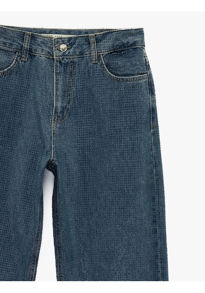 Koton Cepli Uzun Düz Paça Taşlı Jean Pantolon - Straight Fit Jean Orta İndigo 6sal40100md İndigo Koton Cepli Uzun Düz Paça Taşlı Jean Pantolon - Straight Fit Jean Orta İndigo 6sal40100md İndigo