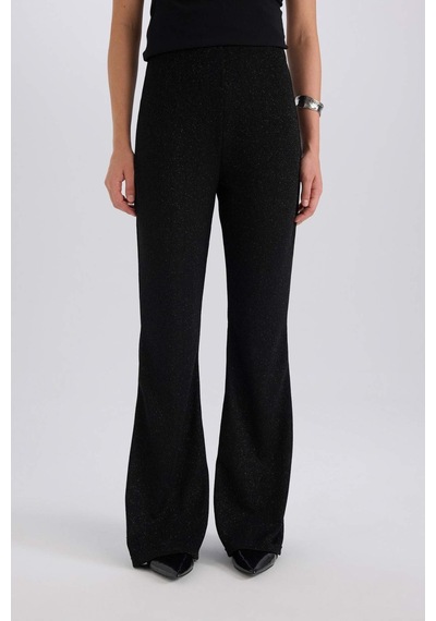 DeFacto Flare Fit Düz Paça Uzun Boy Bürümcük Pantolon E1870AX24WNBK81 Siyah