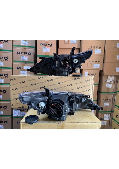 Toyota Auris 2013-2015 Arası Tyc Marka Ledli Sağ Ve Sol Far Takım 81130-02j61 / 81170-02j61