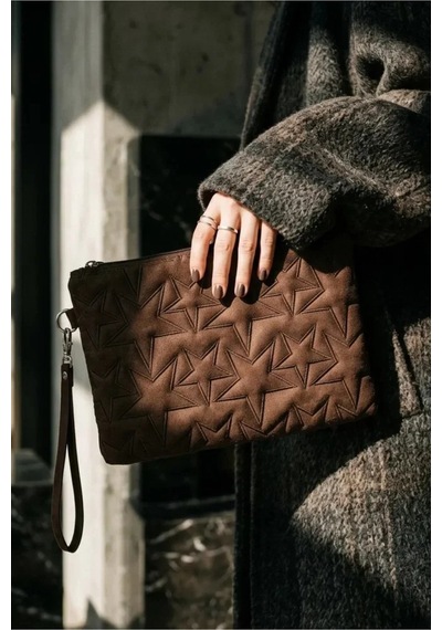 Adelina Bags Süet Yıldız Nakış İşlemeli Portföy El Çantası Bilek Askılı Astarlı Süet Clutch Çanta Kahve
