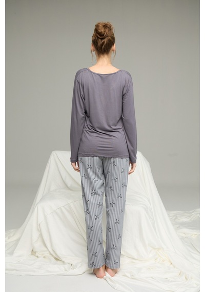 Siyah İnci Düğme Detaylı Örme Pamuklu Pijama Takım25240190 Gri