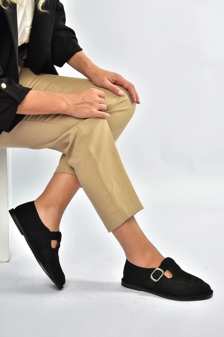 Fox Shoes V846871002 Siyah Süet Günlük Kadın Ayakkabı Siyah-süet