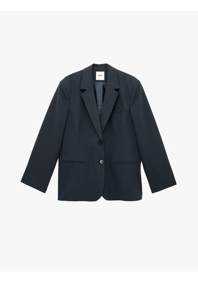 Koton Viskon Karışımlı Cep Detaylı Düğmeli Geniş Yaka Blazer Ceket Lacivert Çizgili 6sak50040uw 7s2 Koton Viskon Karışımlı Cep Detaylı Düğmeli Geniş Yaka Blazer Ceket Lacivert Çizgili 6sak50040uw 7s2