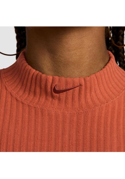 Sportswear Chill Knit Kadın Crop Turuncu T-shirt Turuncu