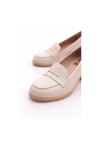 Dgn 25032 Kadin Loafer Ayakkabi Ekru