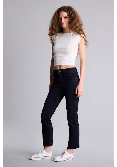 Defacto Crop Flare Fit Düşük Bel Bilek Boy Jean Yıkamalı Pantolon G2217ax25wnnm40 Siyah-nm40 Defacto Crop Flare Fit Düşük Bel Bilek Boy Jean Yıkamalı Pantolon G2217ax25wnnm40 Siyah-nm40