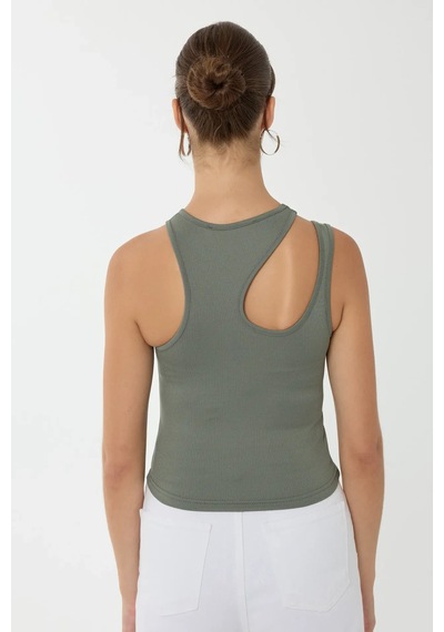 Hiccup Asimetrik Yaka Crop Top Yeşil
