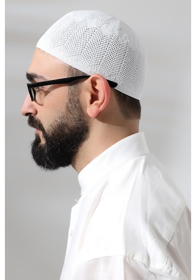 Beyaz Safir Dantel Detaylı Örme Namaz Takkesi