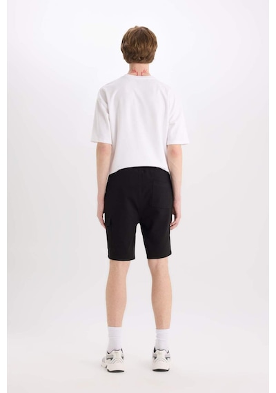 DeFacto Regular Fit Dokulu Düz Paça Kargo Cepli Basic Düz Şort B8796AX25SMBK81