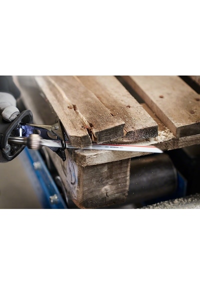Bosch S 1122 Chm Çivi'Li Paletler için Panter Testere Bıçağı 1'Li