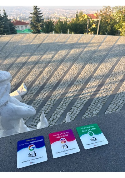 3 Lü Nfc Kart Avantajlı Paket 1 Instagram Takip + 1 Google Değerlendirme Kartı + 1 Wp Kartı 9x9 Cm Şeffaf Pleksi