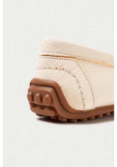 Mubiano Hakiki Deri 203-bj Oval Burunlu Toka Detay Kadın Bej Babet & Loafer Ayakkabı Bej