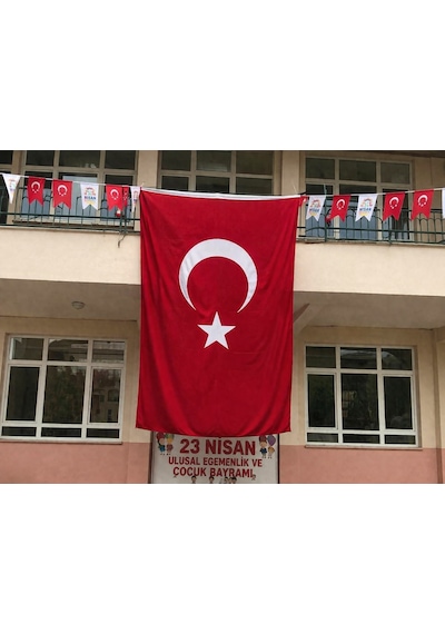 50x75 Cm Alpaka Kumaş Türk Bayrağı Dikişli Kenar, Balkon Ve Dış Mekan Kullanıma Uygun Tek Ebat