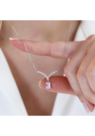 V Baget Modeli Gümüş Kolye Gümüş