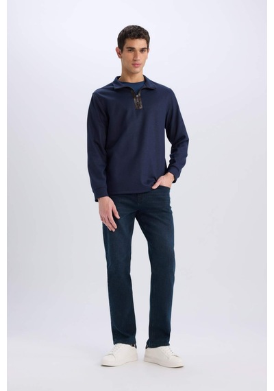DeFacto Regular Fit Dik Yaka Yarım Fermuarlı Basic Düz Sweatshirt D7226AX25SPNV64