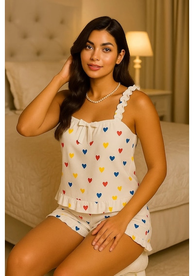 Hepsibayi Kalp Baskılı Yumuşak Dokulu İp Askılı Şortlu Örme Pijama Takımı- 17952 Çok Renkli