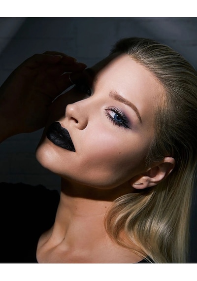 Maybelline New York Color Sensational Loaded Bolds Ruj 892 Midnight Blue