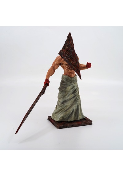 Silent Hill - Pyramid Head Figür