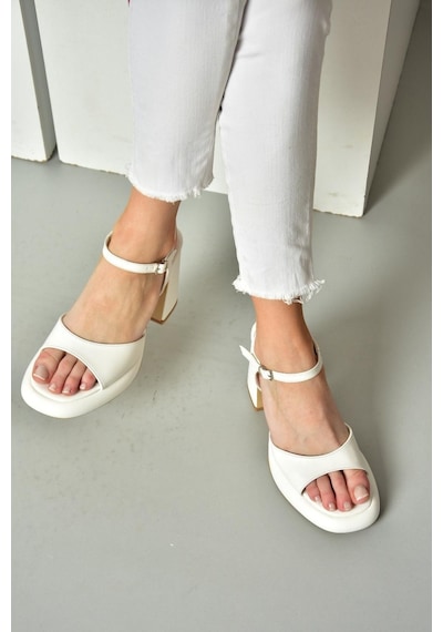 Fox Shoes S569012809 Beyaz Kalın Topuklu Kadın Ayakkabı Beyaz
