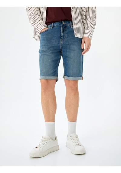 Koton Katlamalı Paça Bermuda Slim Fit Jean Şort Orta İndigo 5sam40009ıd İndigo