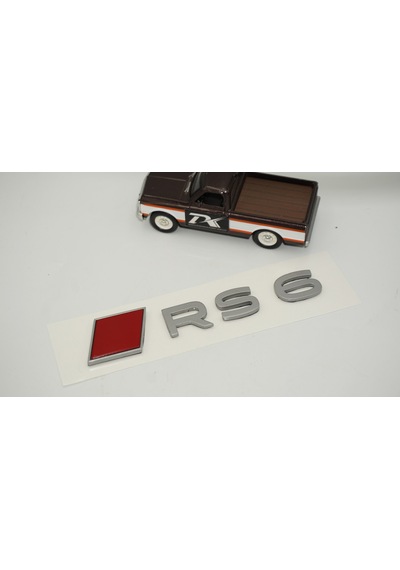Dk Tuning Rs6 2025+ Bagaj Kırmızı Gümüş Yazı Logo Arma Audi İle Uyumlu Bagaj Arma