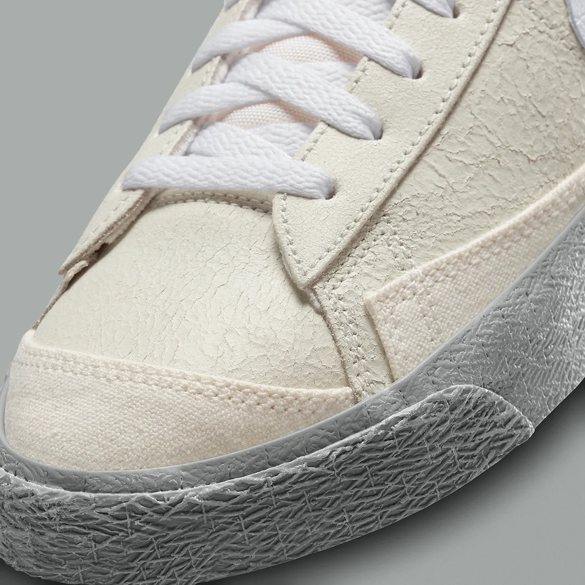Nike Blazer Mid '77 Emb Çok Renkli