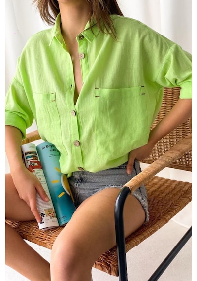 Femelle Kadın Neon Yeşil Ahşap Çift Cepli Salaş Geniş Kalıp %65 Pamuk %35 Keten Gömlek Femelle Kadın Neon Yeşil Ahşap Çift Cepli Salaş Geniş Kalıp %65 Pamuk %35 Keten Gömlek