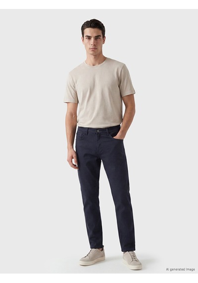 Lcwaıkıkı Classic Lacivert Regular Fit Gabardin Erkek Chino Pantolon