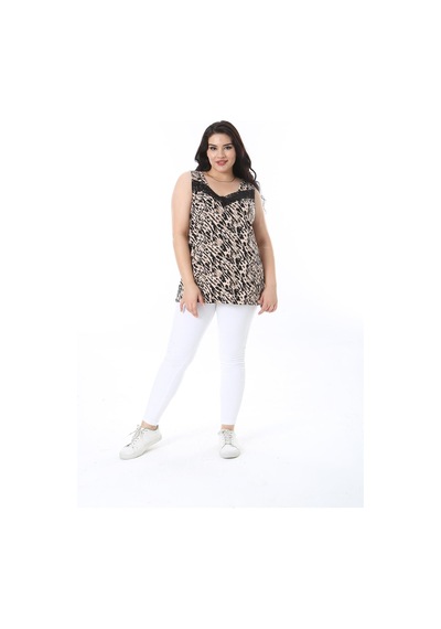 Şans Kadın Büyük Beden Leo Dantel Detaylı Leopar Desenli Kolsuz Bluz 65n38226-leo Leopar