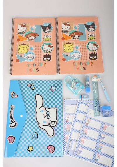 X Dekomus Lisanslı Cinnamoroll & Best Friends 13 Parça Kırtasiye Seti 2 Adet Defter,uçlu Kalem,çıtçıt Dosya Altın