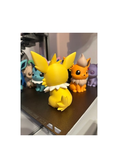 Pokemon Jolteon Figür
