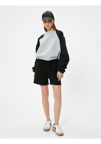 Koton Crop Sweatshirt Renk Bloklu Beli Ayarlanabilir Lastikli Bisiklet Yaka Gri Melanj 4sal10670ık Gri Melanj Koton Crop Sweatshirt Renk Bloklu Beli Ayarlanabilir Lastikli Bisiklet Yaka Gri Melanj 4sal10670ık Gri Melanj